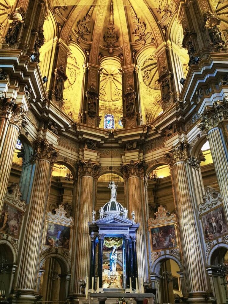 Interior de la catedral de Málaga